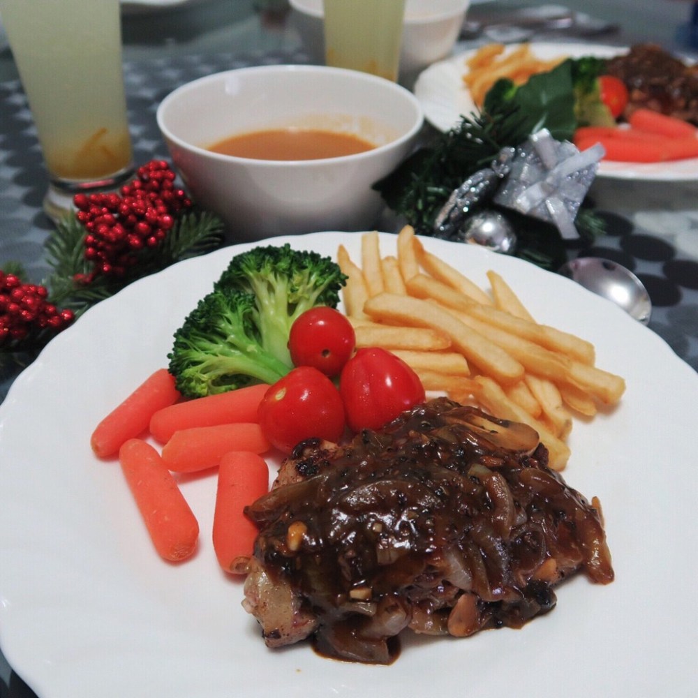 Processed with VSCOcam with f2 preset