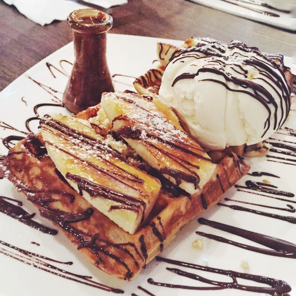 Processed with VSCOcam with f2 preset