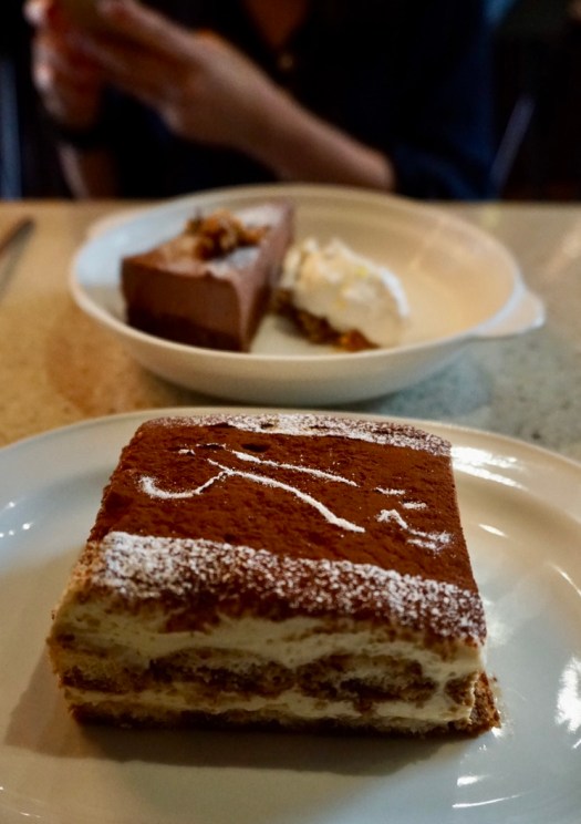 01098518-9BA0-4E1D-BDEF-38D084114AF4_1_105_c