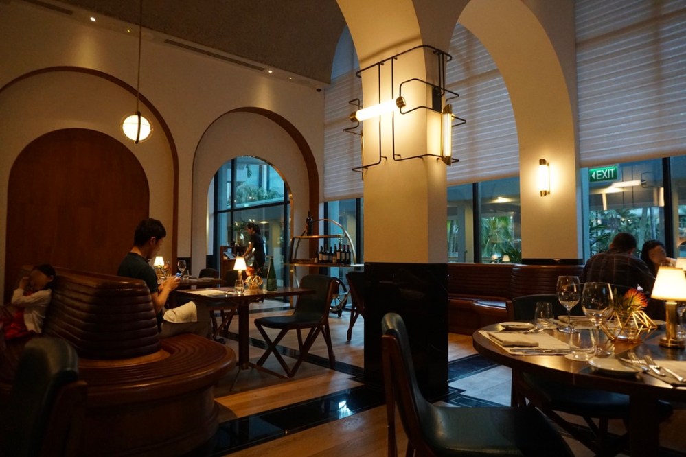 93528F8A-7EAD-464E-A872-D811CBFC2AF3_1_105_c