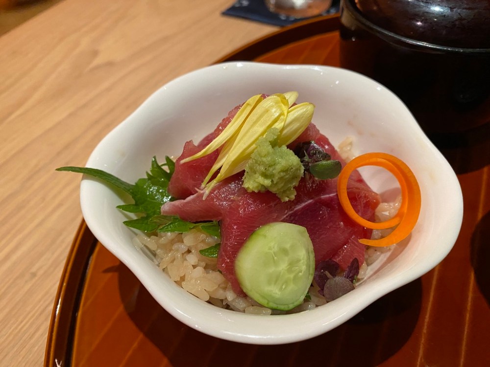 CDF2B023-DE73-4805-85FE-1008581C259A_1_105_c