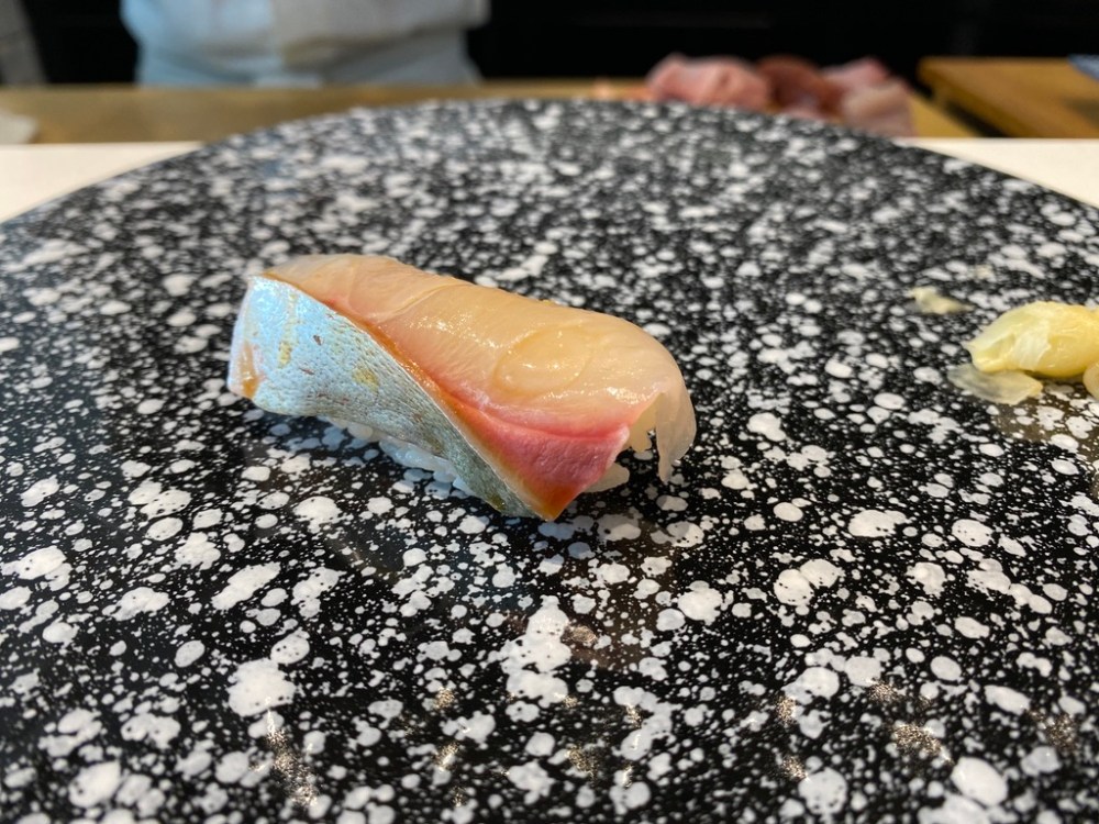 DC843002-5B43-4B1D-AAFC-052512264979_1_105_c