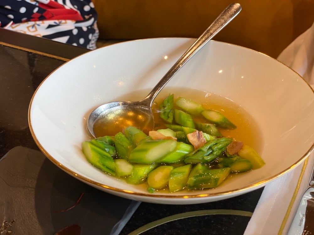 11A68DF1-991F-4F10-AF1D-77D4657E7617_1_105_c