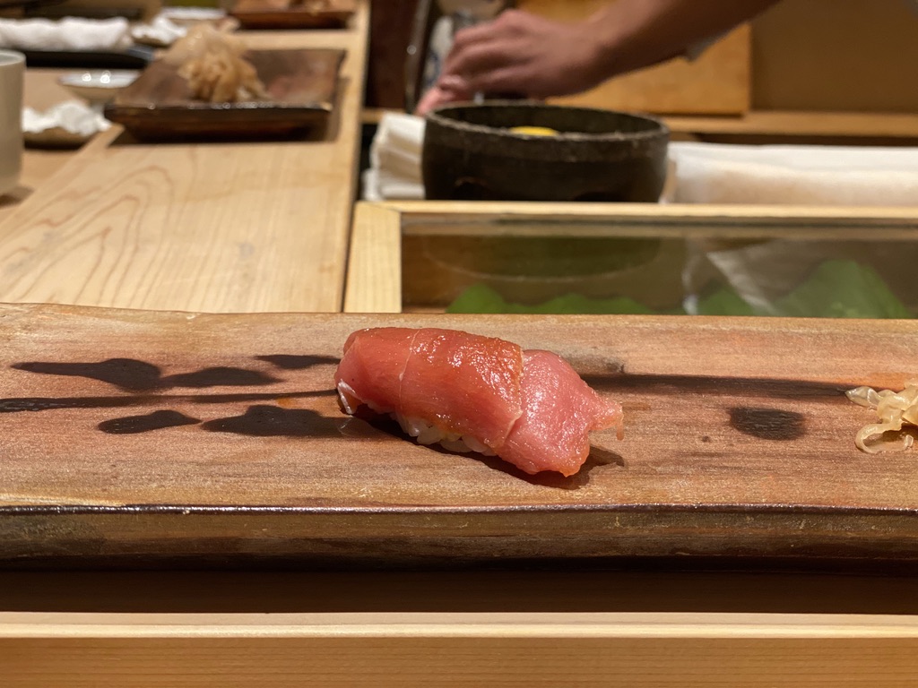 5CC61A77-039D-4087-9B0D-F16C6F2F9661_1_105_c