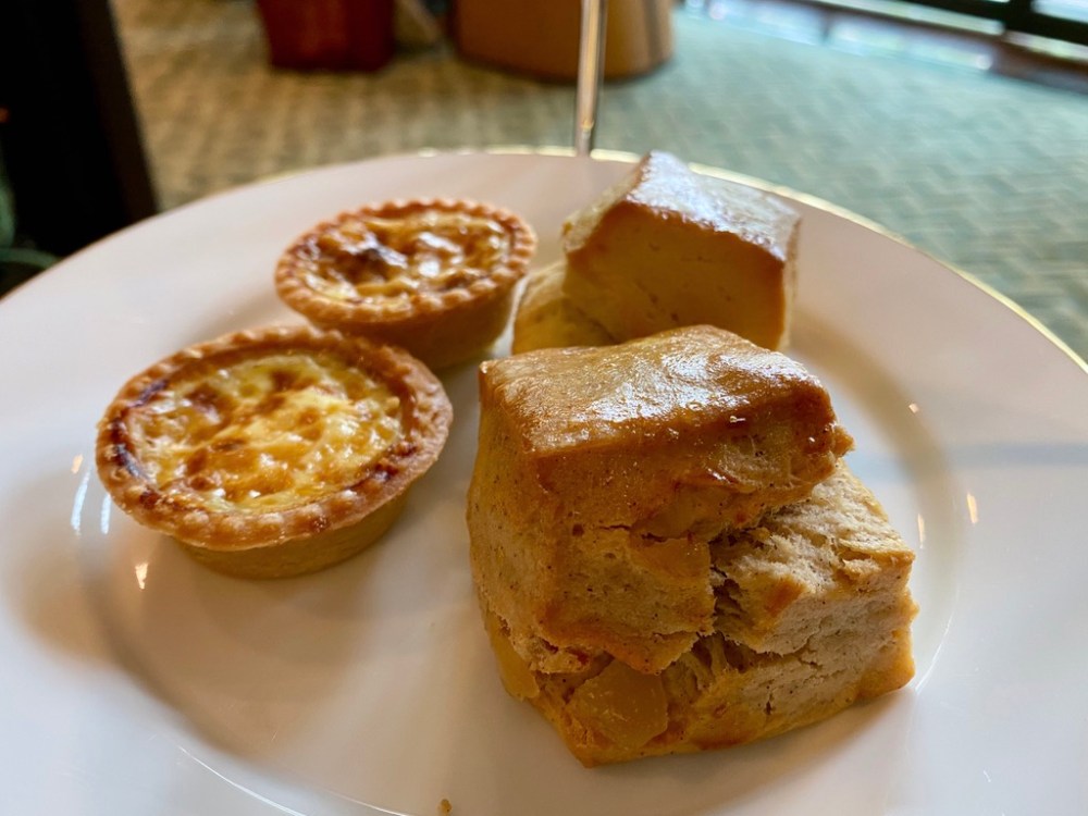 6A1687E6-3EF2-4E0E-BD6D-29BFEBAD3719_1_105_c