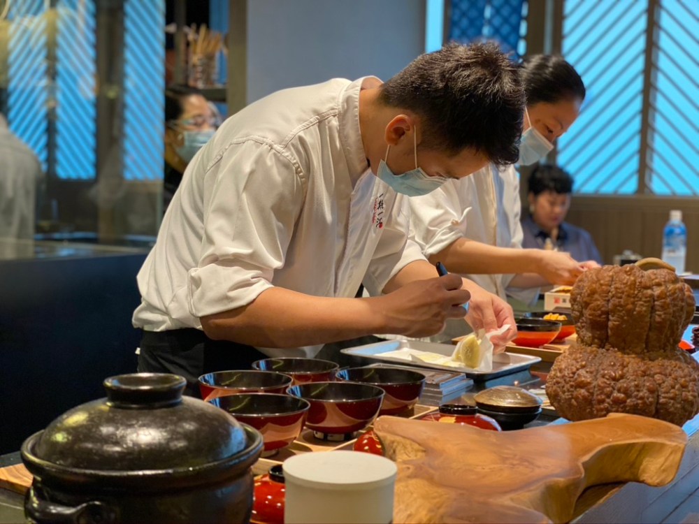 4BE1D843-70FC-4C45-B1E8-5DD47B452F48_1_105_c