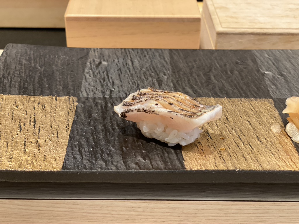 54C89E27-730A-4717-B947-8E3075412D34_1_105_c