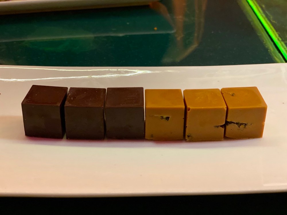 8D7D0447-FF3C-4F5D-8716-ACC4DEFC094C_1_105_c