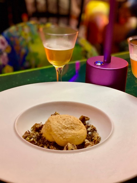 F9D02E92-8A81-4E0C-9E8B-BD1FE849387B_1_105_c