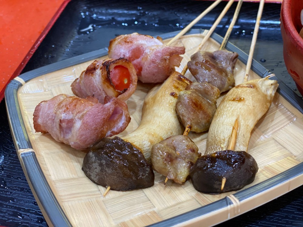 365F2E2F-EA77-45C8-9E22-398069CC8BA1_1_105_c