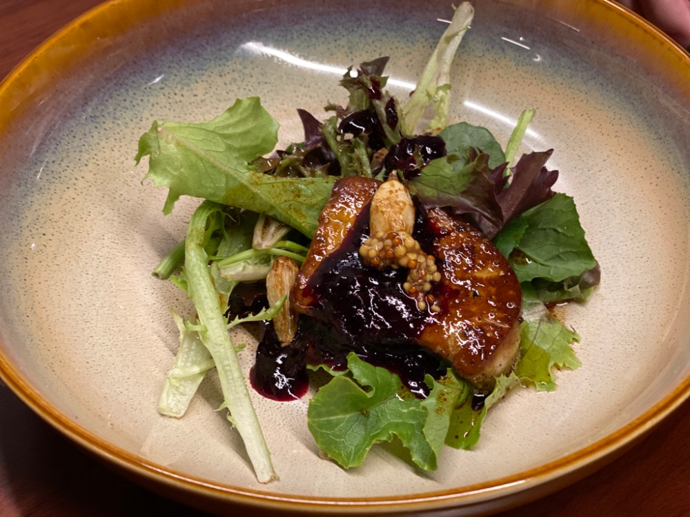 3E3FFE6F-8D3B-4D06-A168-54553D260E52_1_105_c