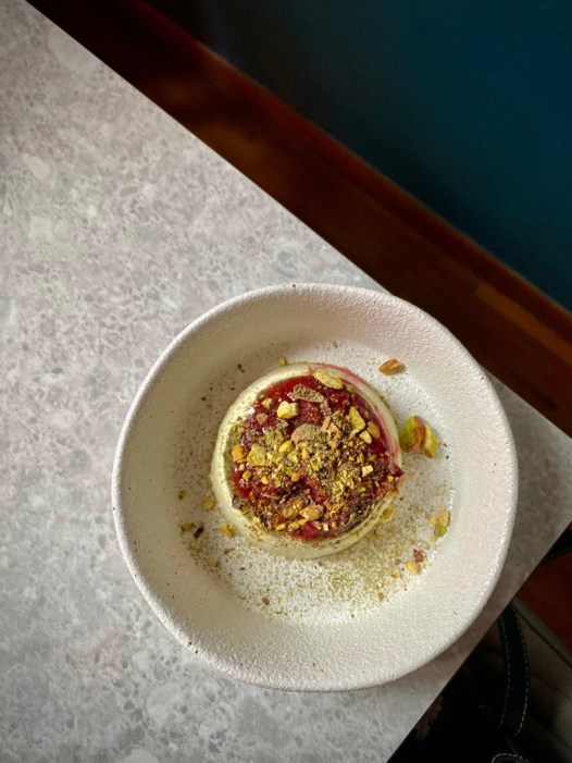 8CE8A187-1B20-4B85-9C20-B5D82BCB5B24_1_105_c