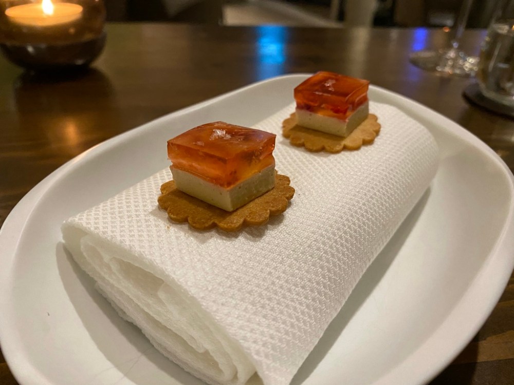 7FC64996-32FC-47D9-902C-6F833BD92281_1_105_c