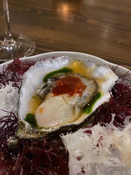 84958AF9-A7B3-432C-BDD5-4EBEEB2EC6EC_1_105_c