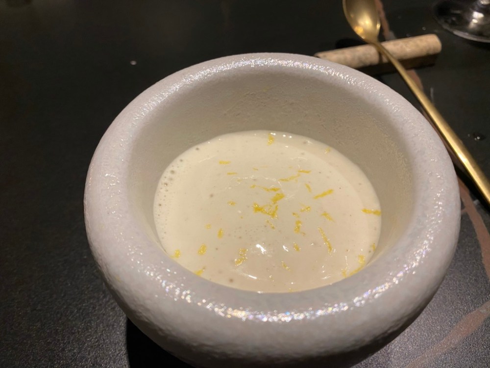 26876F68-5021-4B09-AE7A-F9EEB61B49FB_1_105_c