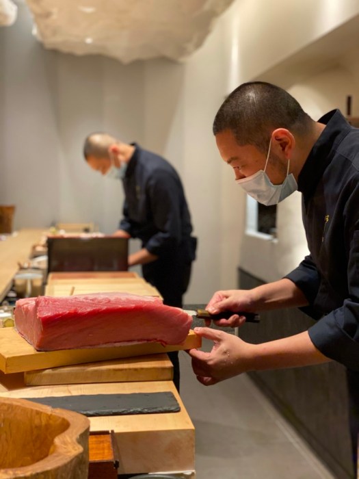 BAC26134-8031-48D9-8FAA-A17536F9A2BC_1_105_c