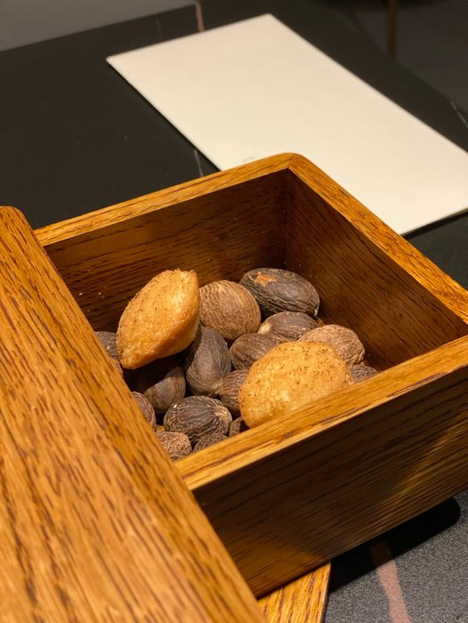 D520F66C-0C14-487F-A0D0-B1B3FD9F9D38_1_105_c