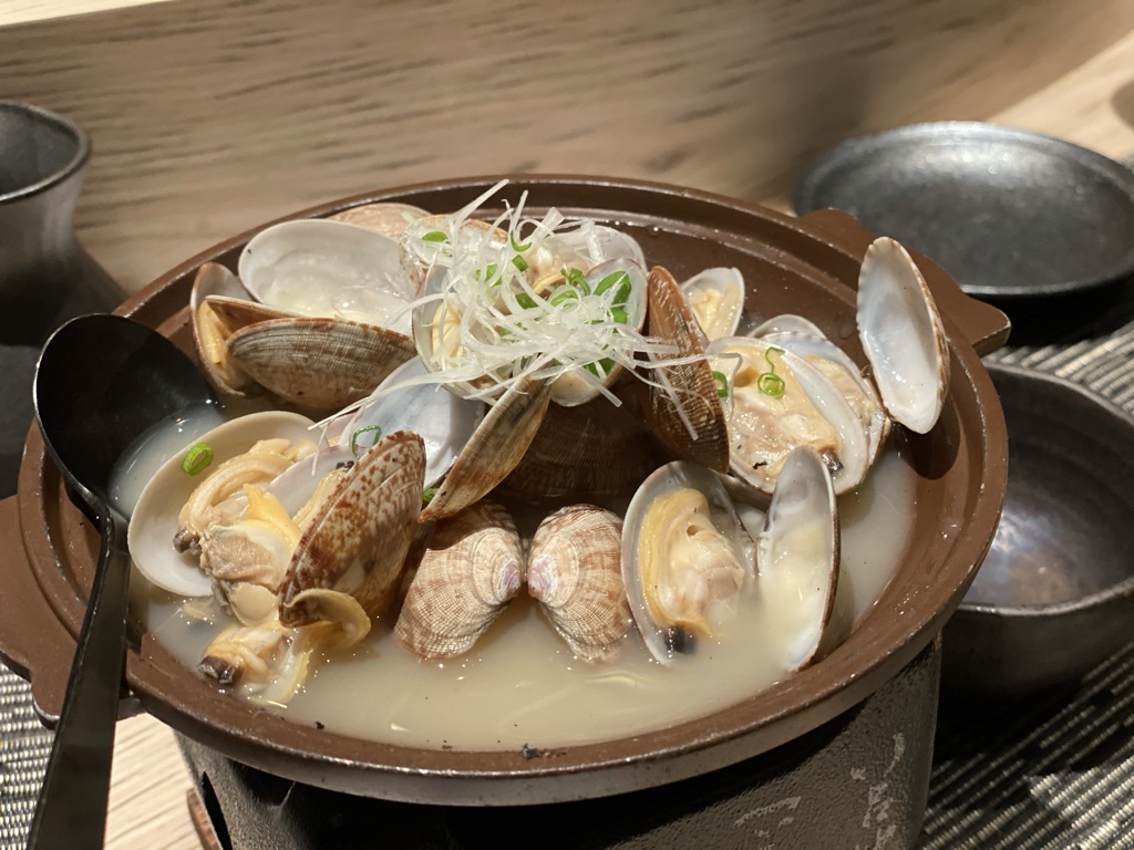 2BE33788-985E-4856-8CAE-6B70D3E82B37_1_105_c