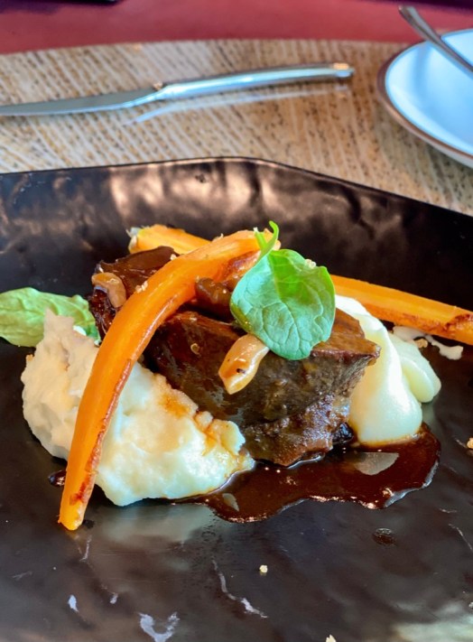 FC4E77DB-1B1B-4D90-B363-3A0533277D93_1_105_c