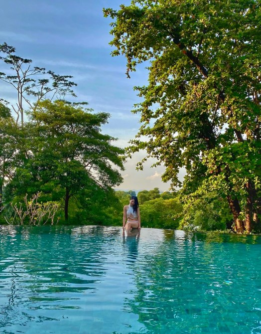 545F86E4-5BF9-4C0A-B0B7-42C31271F660_1_105_c