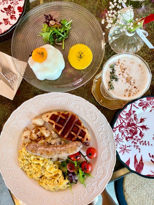 ED315BB7-EC12-4FE4-8478-876FE685EBAA_1_105_c