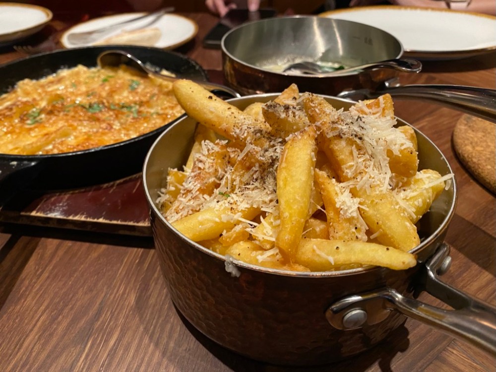 5195C4C6-52D4-4425-B61D-F9B660AE3054_1_105_c