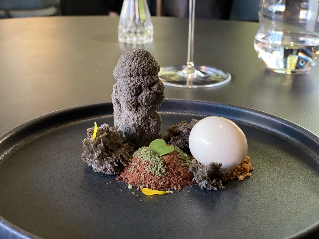 CCE7A4C1-FFB1-49AE-8F6E-3464AAD445B2_1_105_c