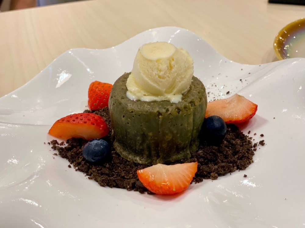 A1128C5A-A680-49A3-A4A9-1F611AA6F75B_1_105_c