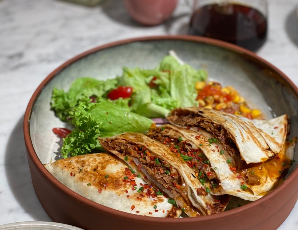 5F405CE7-21B7-4690-A21E-B4CB67EDCB00_1_105_c