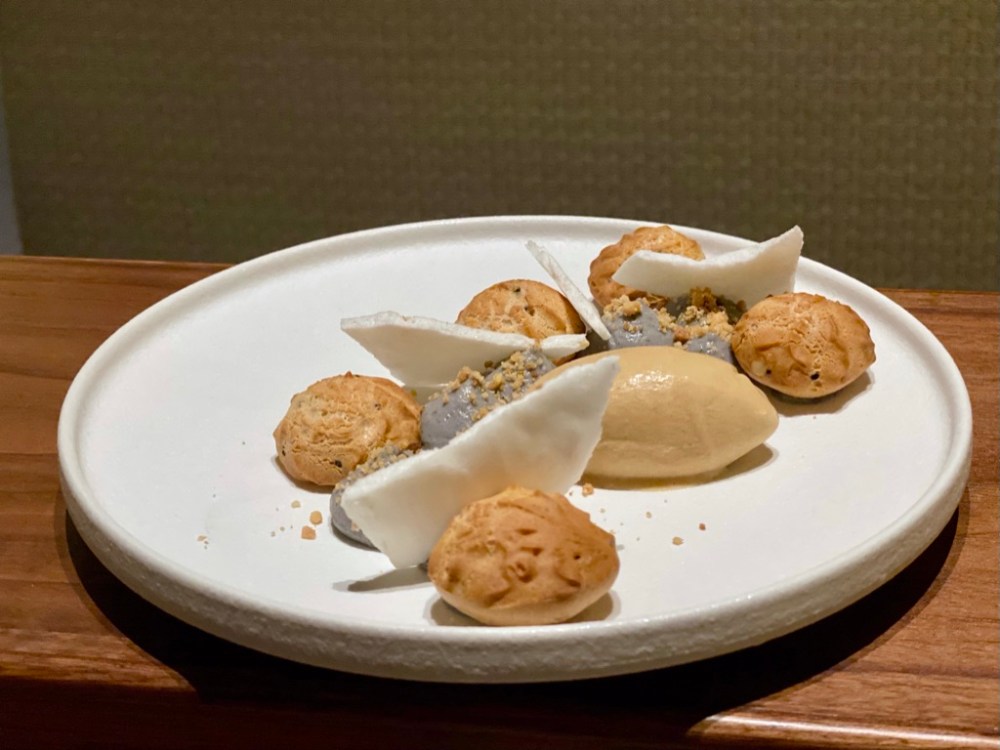 9C1E0BA6-C41D-4EC6-BC5B-96C462905880_1_105_c