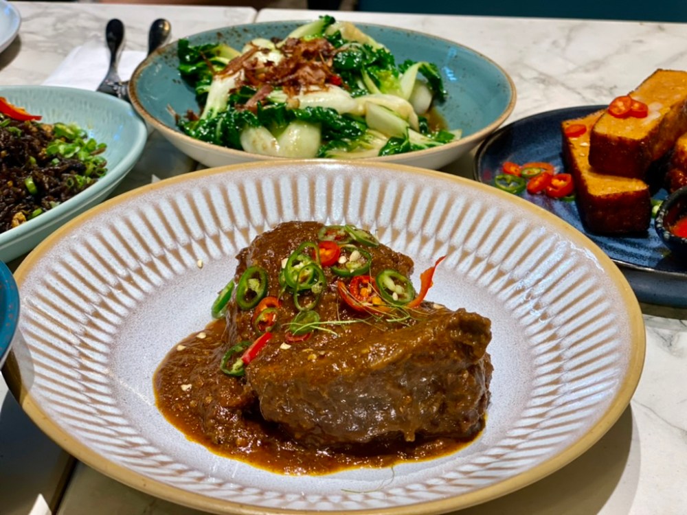 25DD9EA0-7539-49A3-8935-AF9ADB8A3194_1_105_c