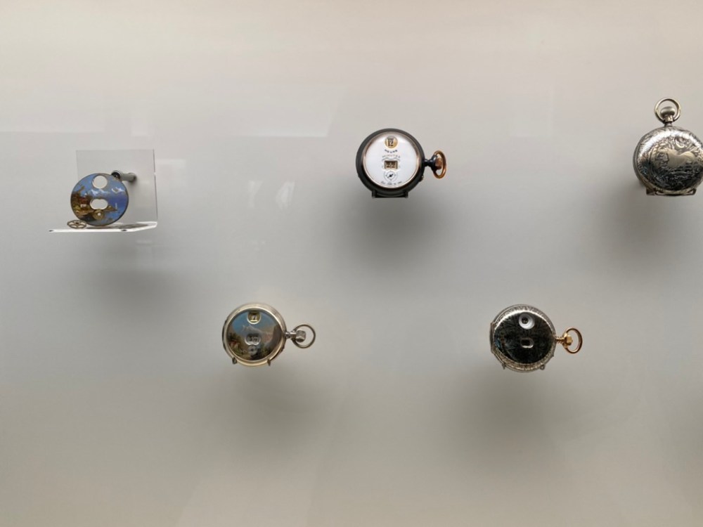 7096DC1C-3CF7-4FD5-82D4-FF0FAFD79FC5_1_105_c