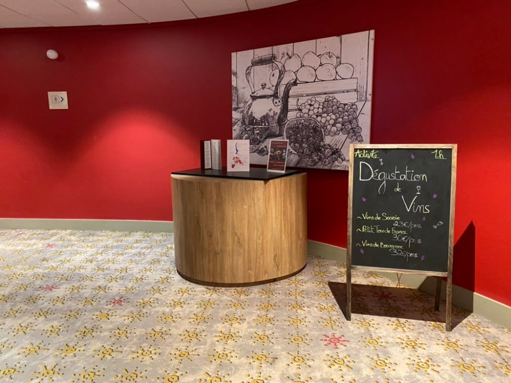 E8AD2D10-D7B4-4B1A-801F-D85E06556BFF_1_105_c