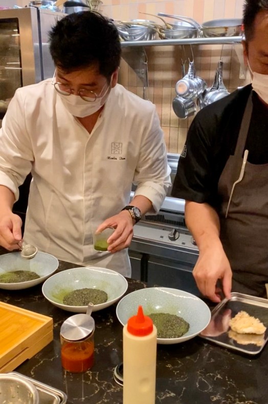 EA4E91C9-9976-403F-8BC5-90ED580E58C5_1_105_c