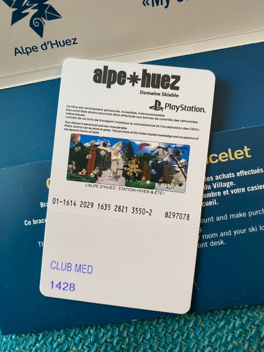 ECC1C999-A5C1-4D42-B613-30C291FFBAB5_1_105_c