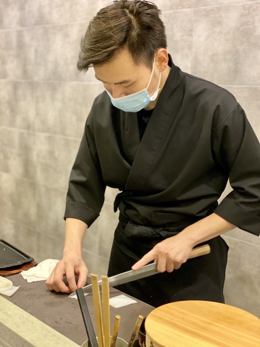 6C432289-533E-4F09-A148-AA42A4AFCDE8_1_201_a