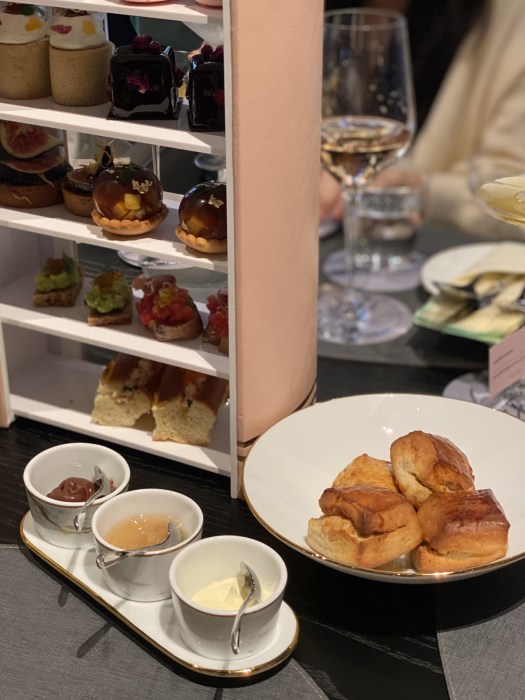 96A79954-CB48-472F-90D7-F233076D48EA_1_201_a