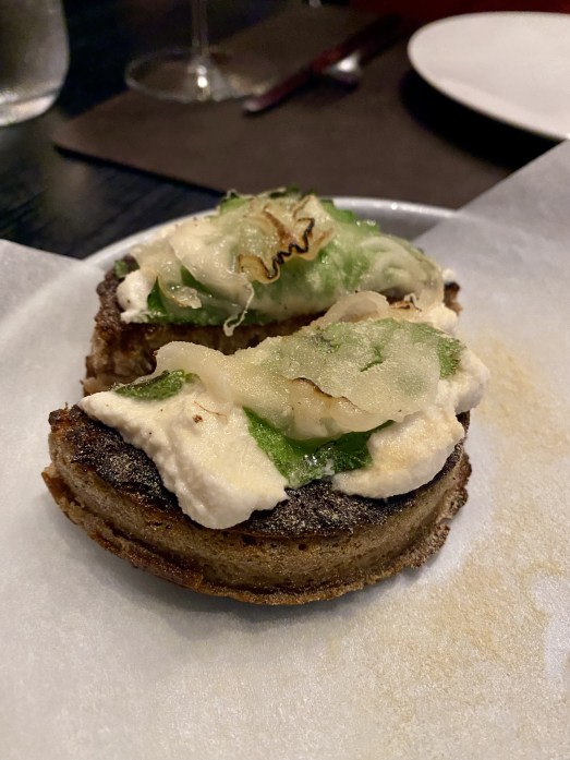 0F863CF6-0316-4322-A654-08E2C6852908_1_201_a