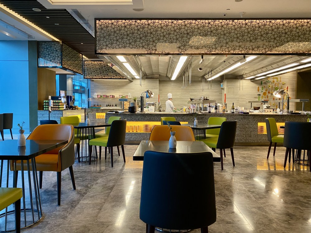 2FB08136-678F-46C1-A897-F266B64F9CBD_1_201_a