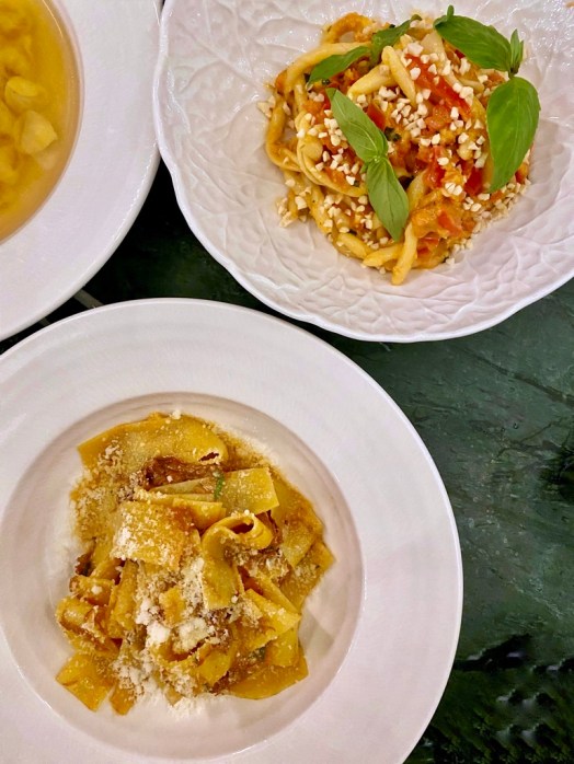 3757E546-D0FC-45BF-8A30-596E769B4091_1_105_c