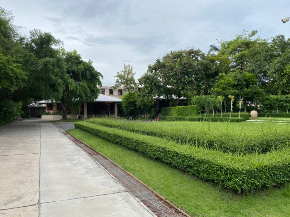 923B47AA-0A55-493F-AD9F-B3B5511DBC7F_1_105_c