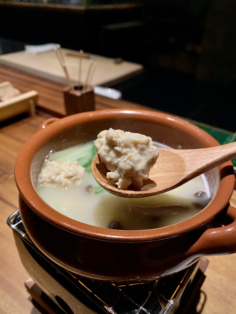 CB420576-C1F7-4218-99C9-2EAC2456F751_1_105_c