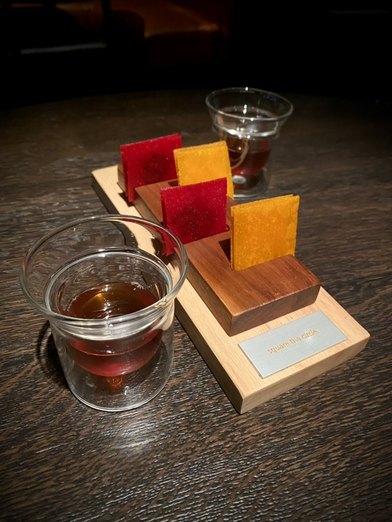 F11A0B8B-E345-4CB3-8964-74FD0C837D90_1_105_c