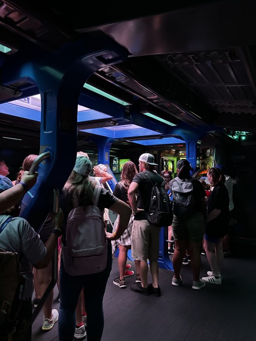 1E30772E-06AF-455E-8272-2F98EFA53F3E_1_201_a