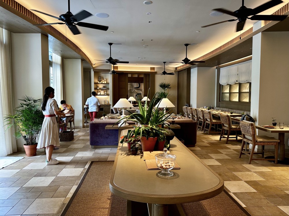 AD7CE0F3-4D22-4379-A28C-ABCC8AC42CD9_1_201_a