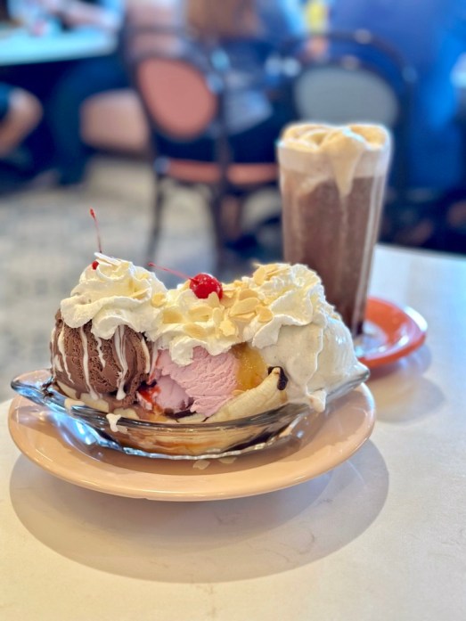 348A7D7C-09D8-446D-933A-535EB1B9E488_1_105_c