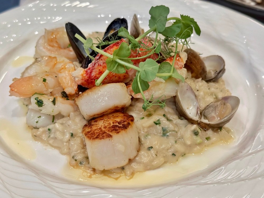 6E766310-7D1F-48AA-BD23-253BE48E3553_1_105_c