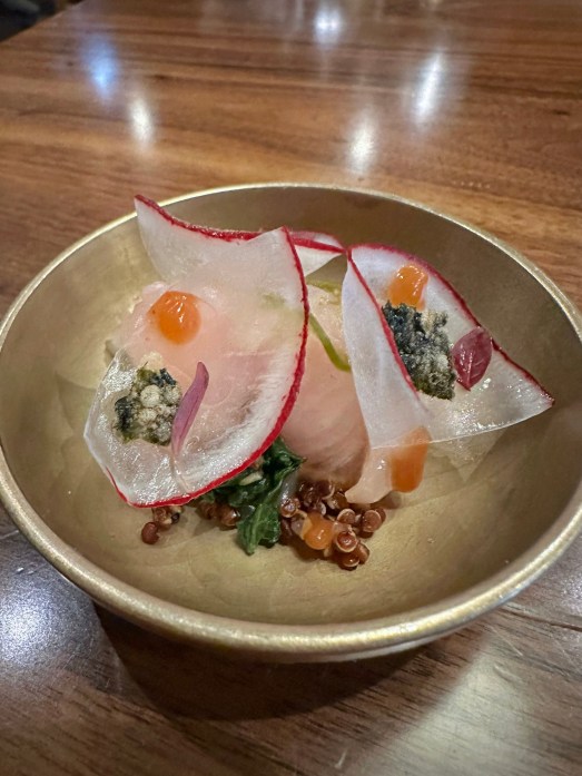 83629BE6-FF36-4CD0-BB9F-175017430A4A_1_201_a