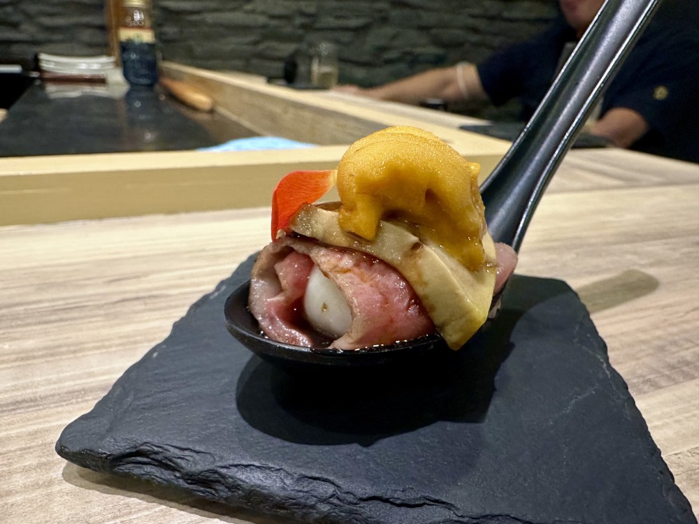 917FF9B7-7A63-409E-BDC6-7CD9008DDE09_1_201_a