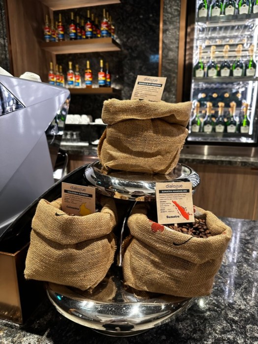 20926C60-3D04-42F1-9A36-7FDDE29E1FF2_1_105_c